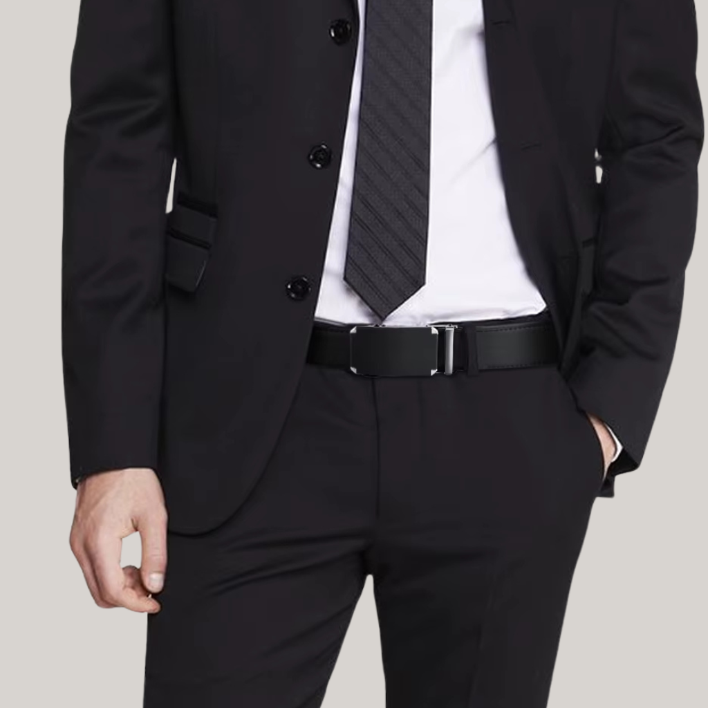 Vitorino Men’s Leather Belt with Plate Buckle – Classic Elegance