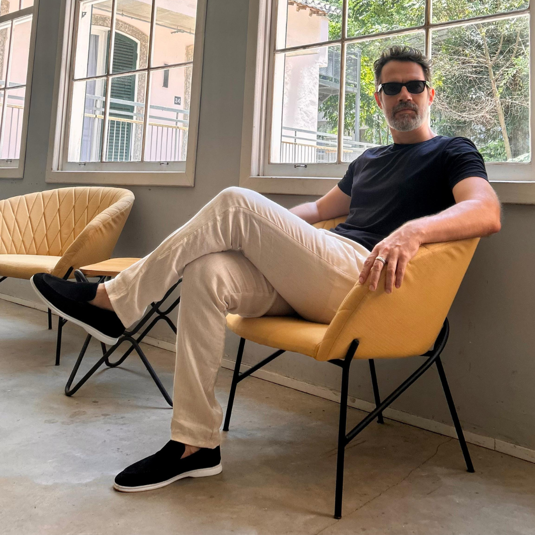 Men’s Old Executive Suede Loafers – Timeless Elegance