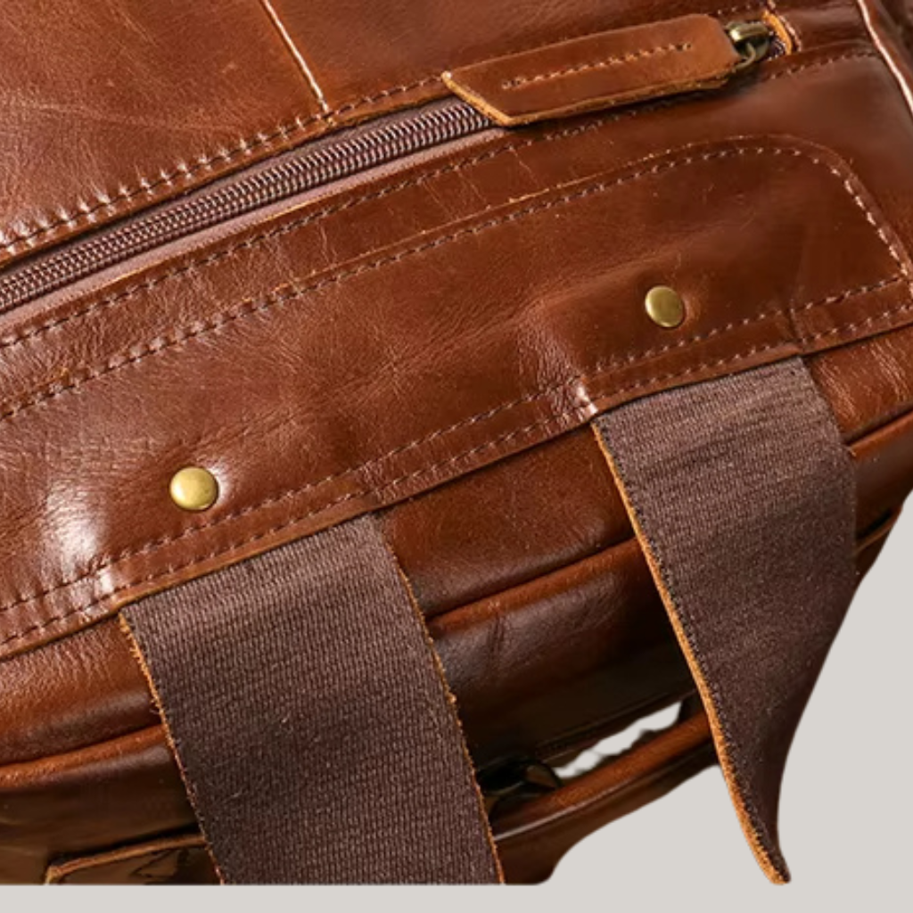 Phillip Men’s 15" Leather Laptop Backpack – Vintage Style